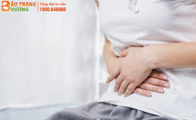 Đau bụng là một trong những dấu hiệu của rối loạn tiêu hóa