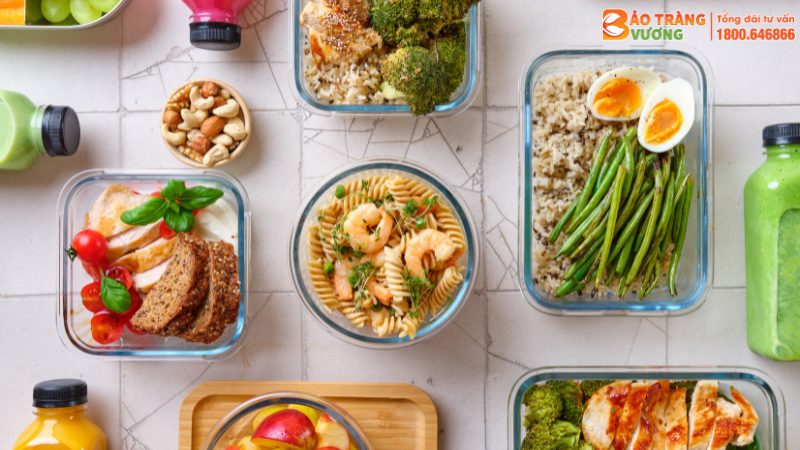 Chia nhỏ bữa ăn trong ngày sẽ tránh đầy bụng khó tiêu